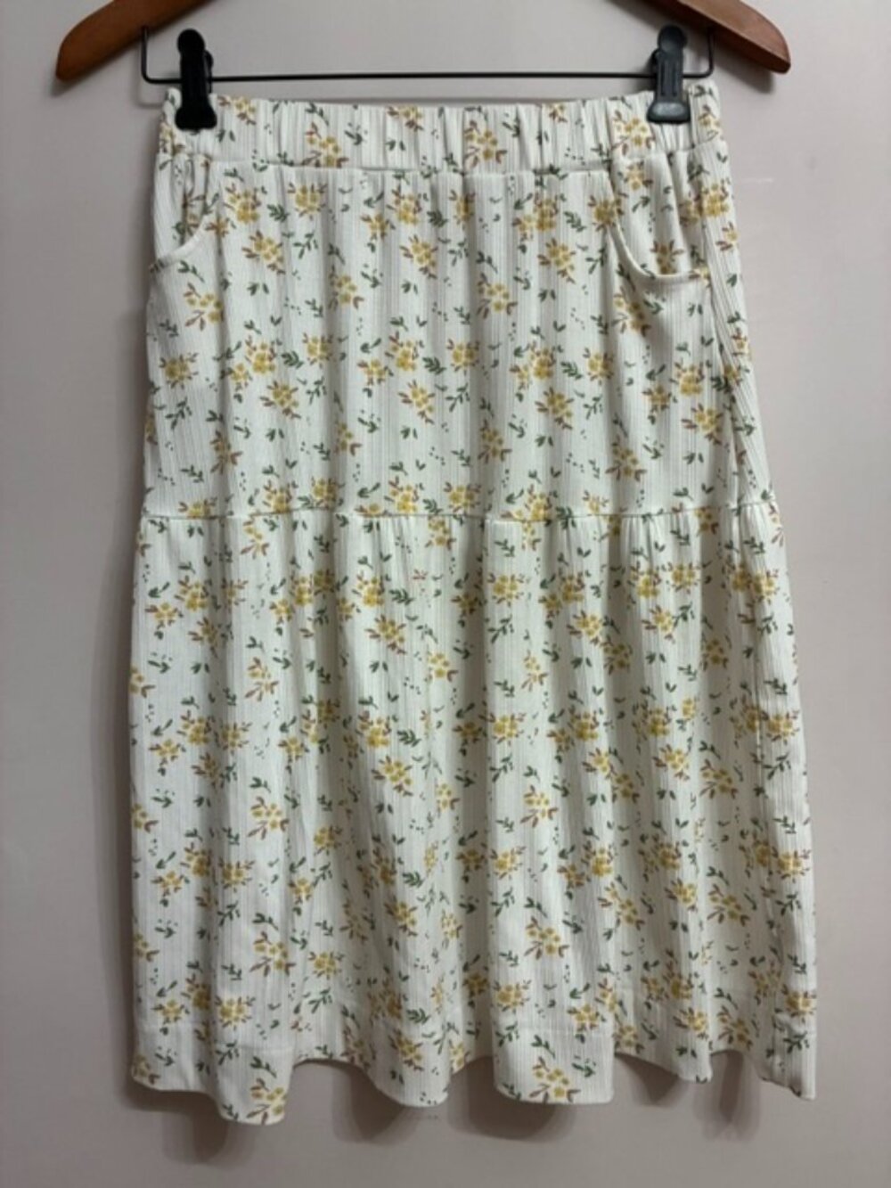 SKIRT size 16